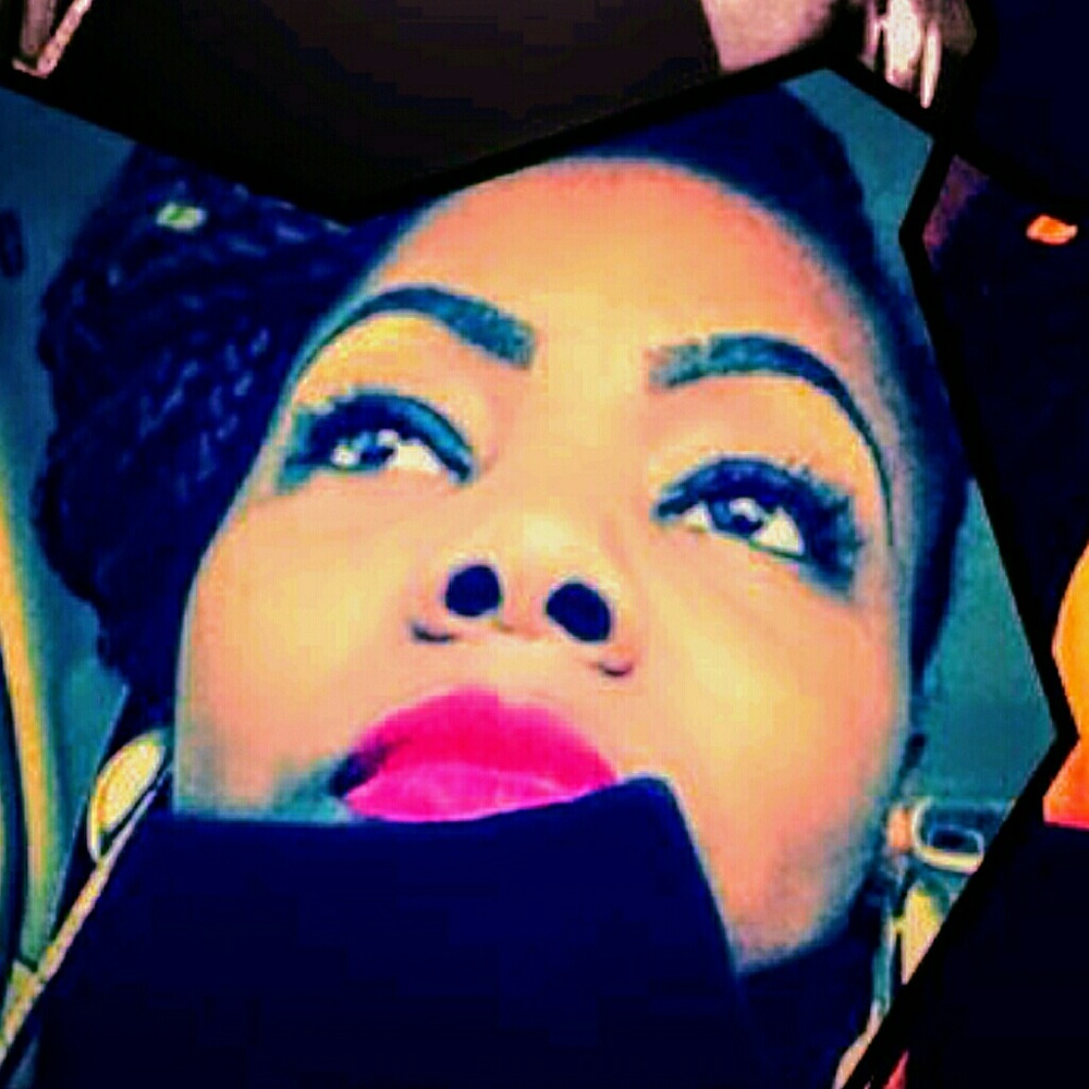 Meet your Posher, Neashya